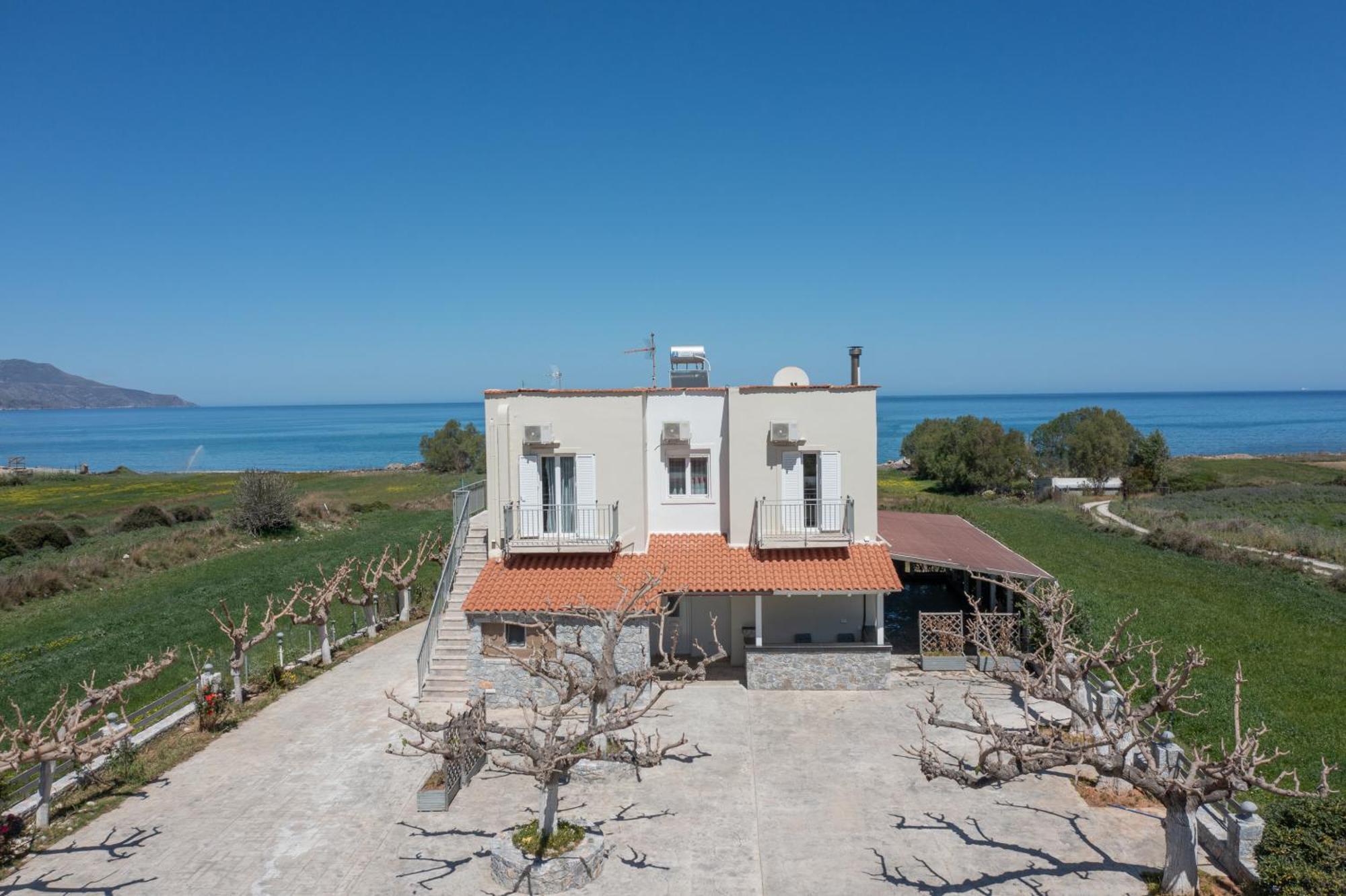 Beachfront First-Floor Suite Georgioupoli Exteriér fotografie